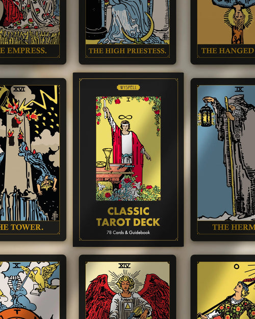 Classic Black Tarot - Witchy wonder