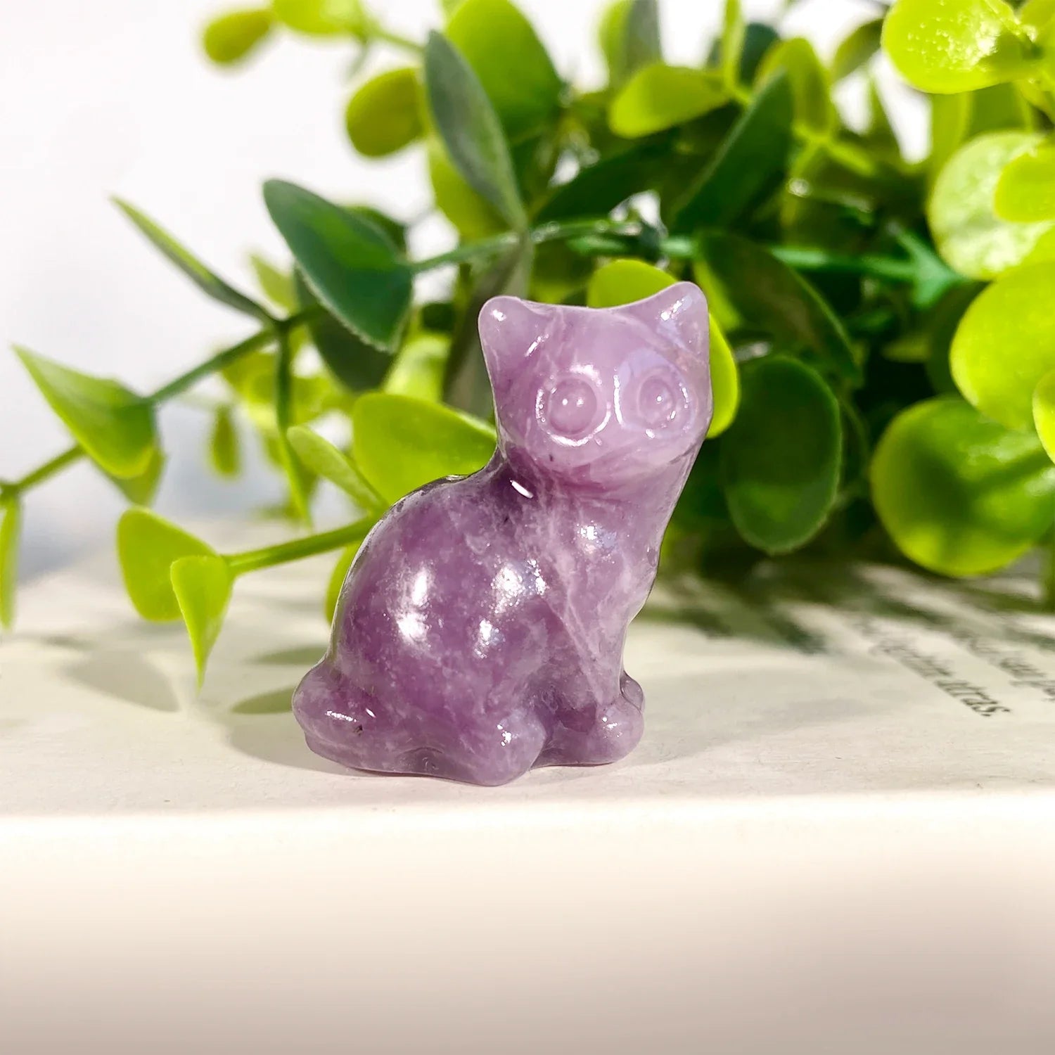 Crystal Cat Statue - Witchy wonder