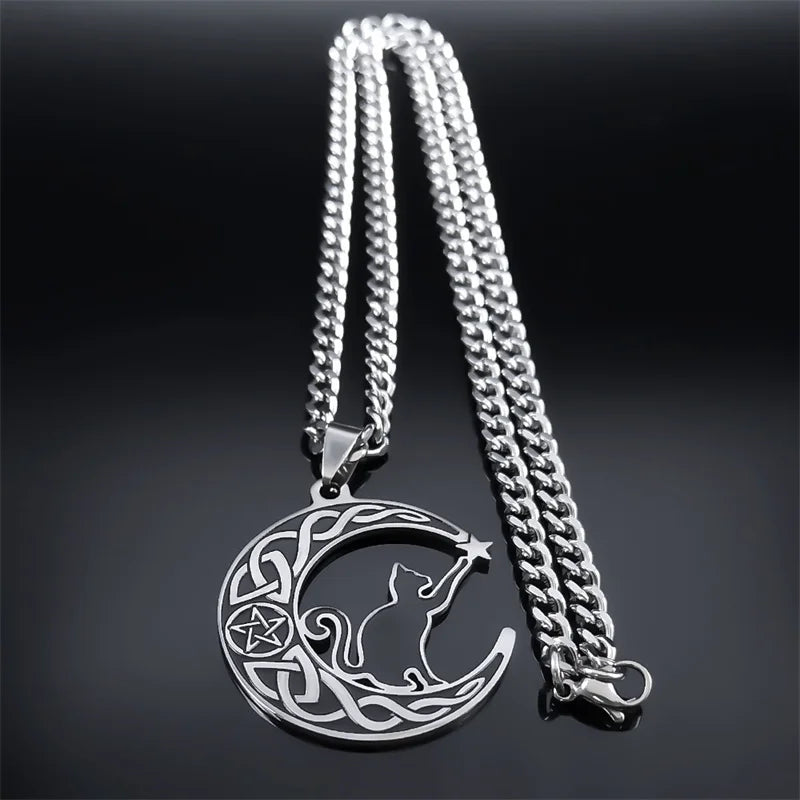 Celtic Moon Design Necklaces - Witchy wonder