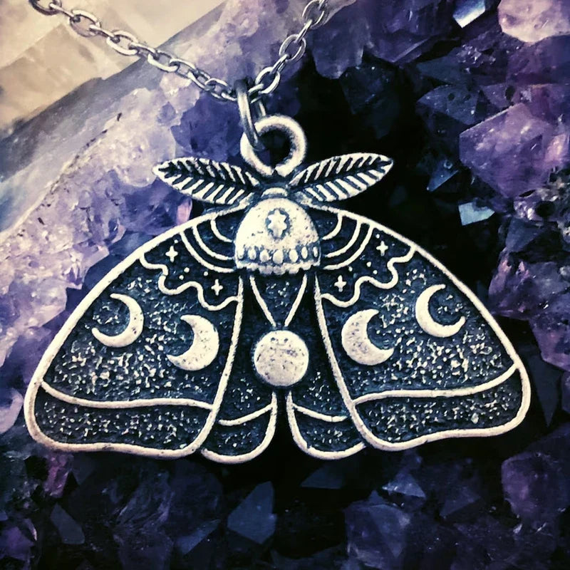 Moth Moon Phase Necklace - Witchy wonder