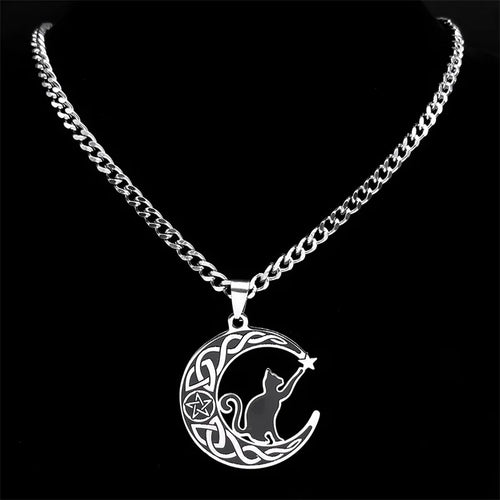 Celtic Moon Design Necklaces - Witchy wonder