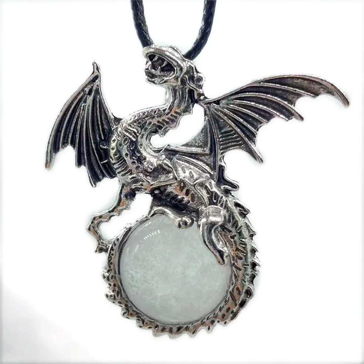 Crystal Circle Dragon Necklaces - Witchy wonder