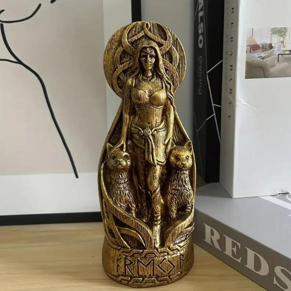 Freya Goddess Statue - Witchy wonder