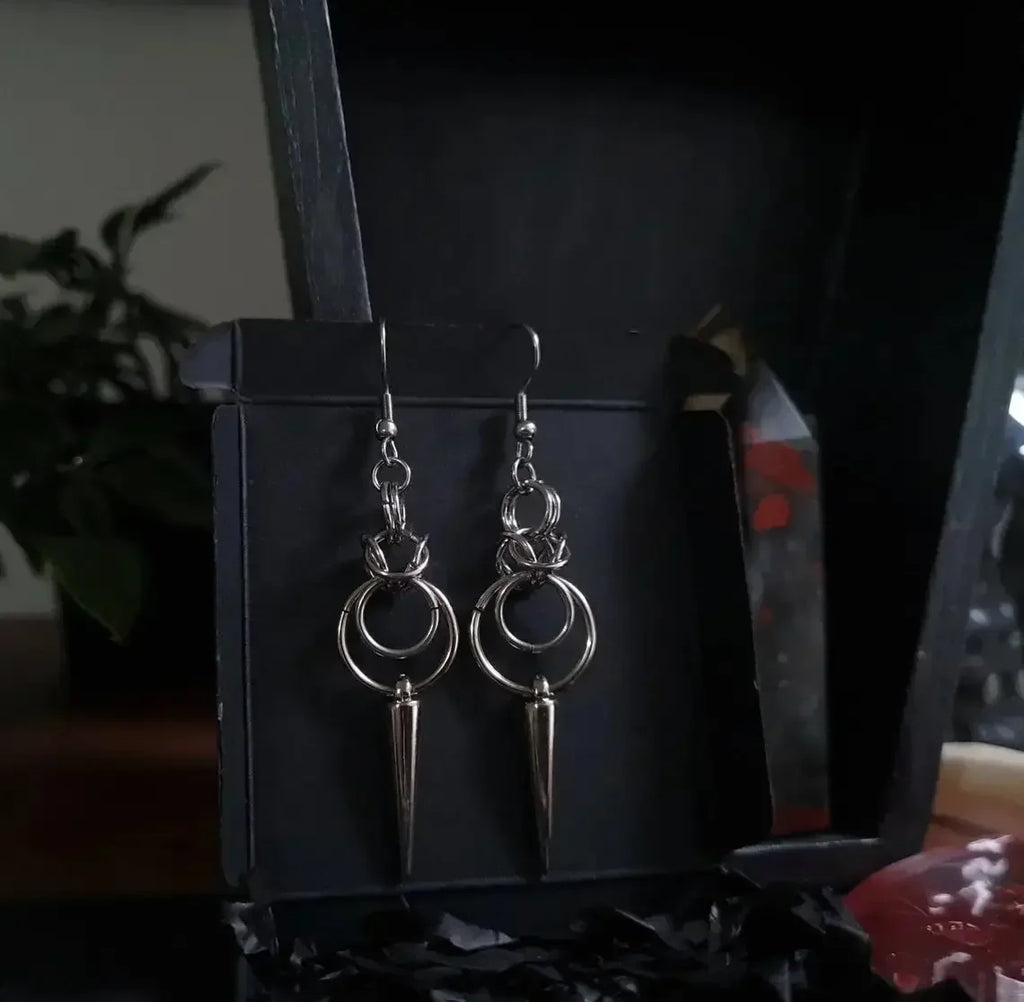 Gothic Chainmail Spike Earrings - Witchy wonder