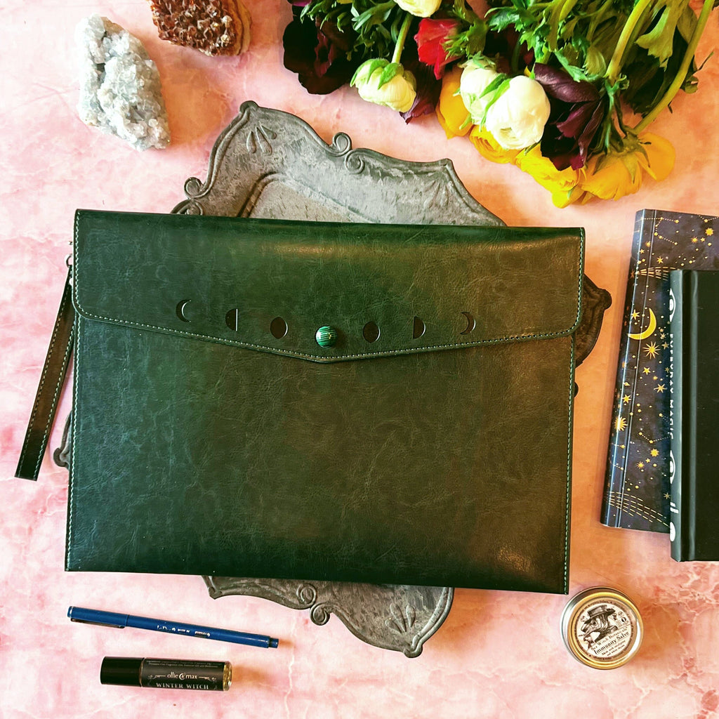 Moon Phases Clutch Purse - Witchy wonder