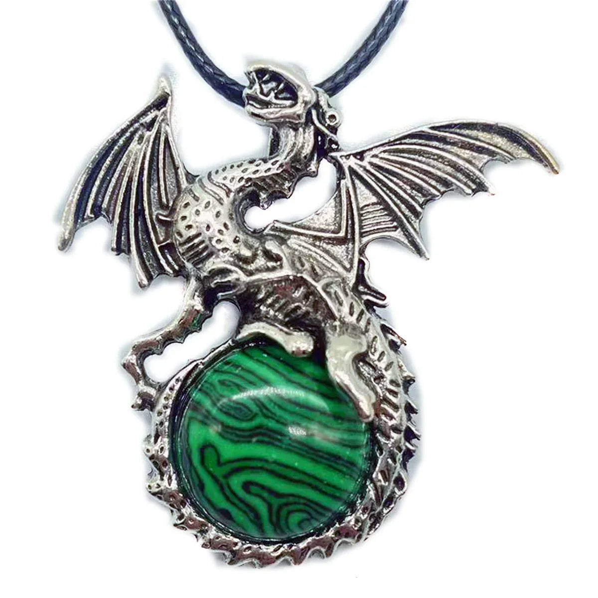 Crystal Circle Dragon Necklaces - Witchy wonder