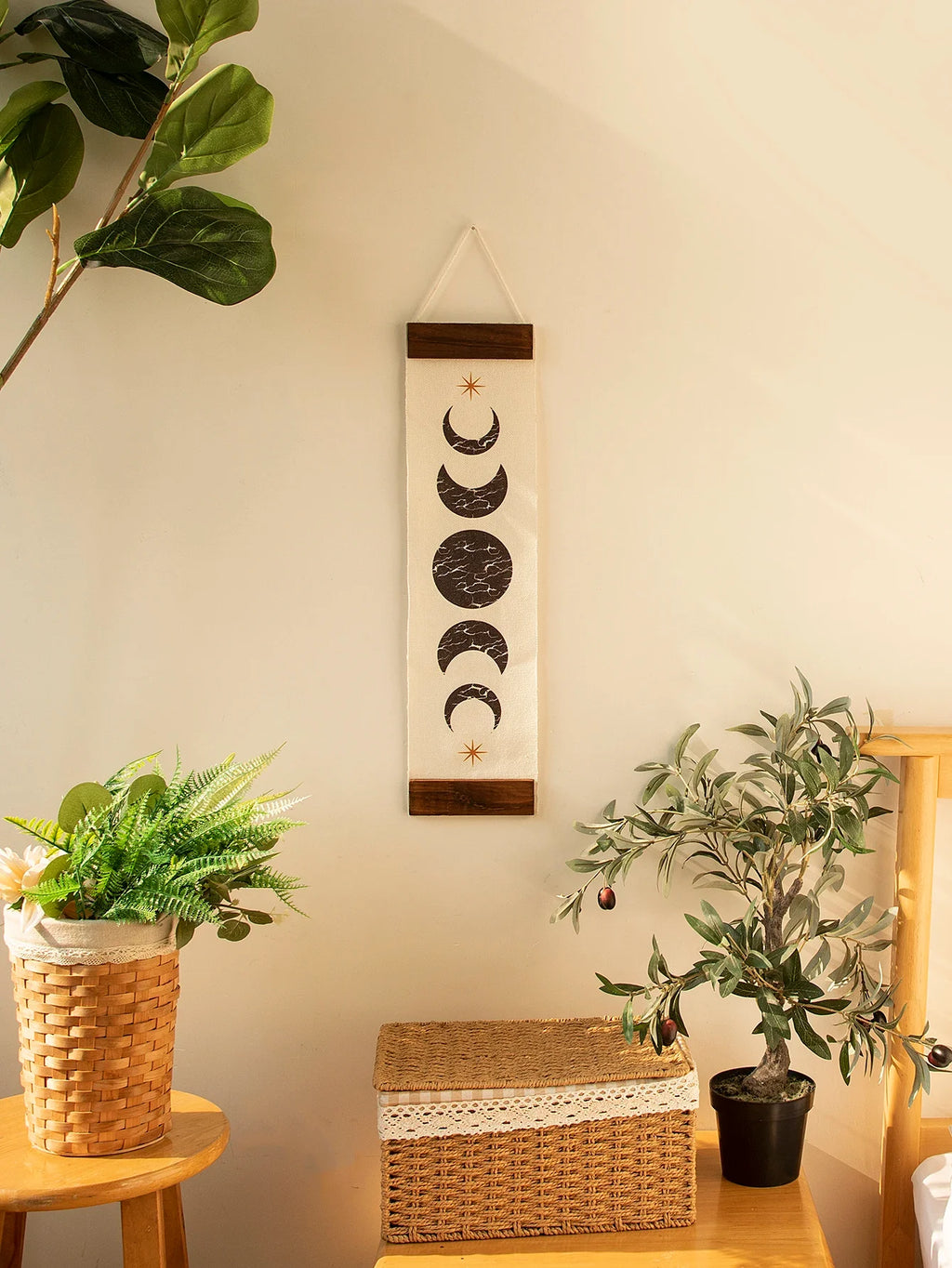 Butterfly & Moon Phase Banner Tapestry - Witchy wonder