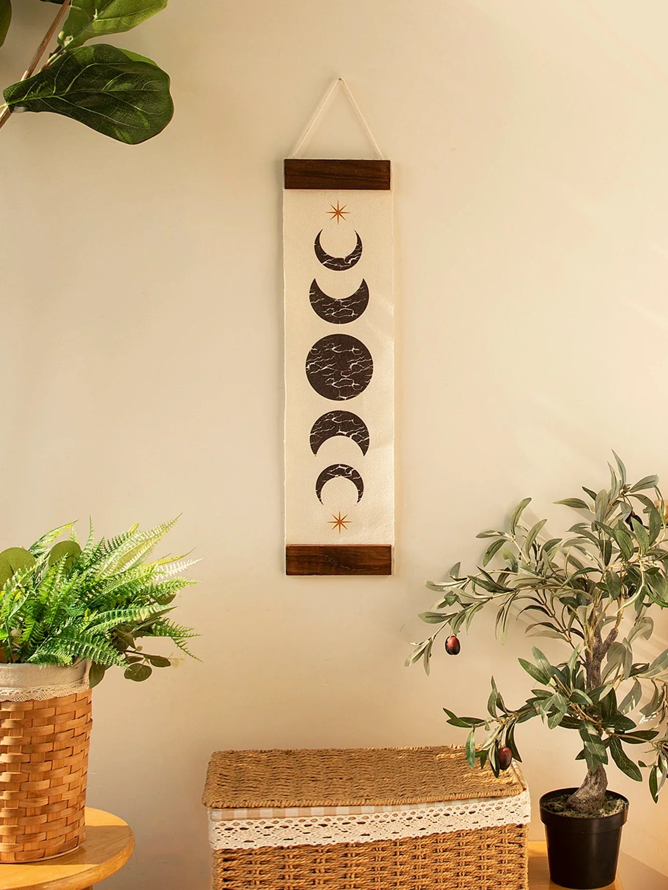 Butterfly & Moon Phase Banner Tapestry - Witchy wonder