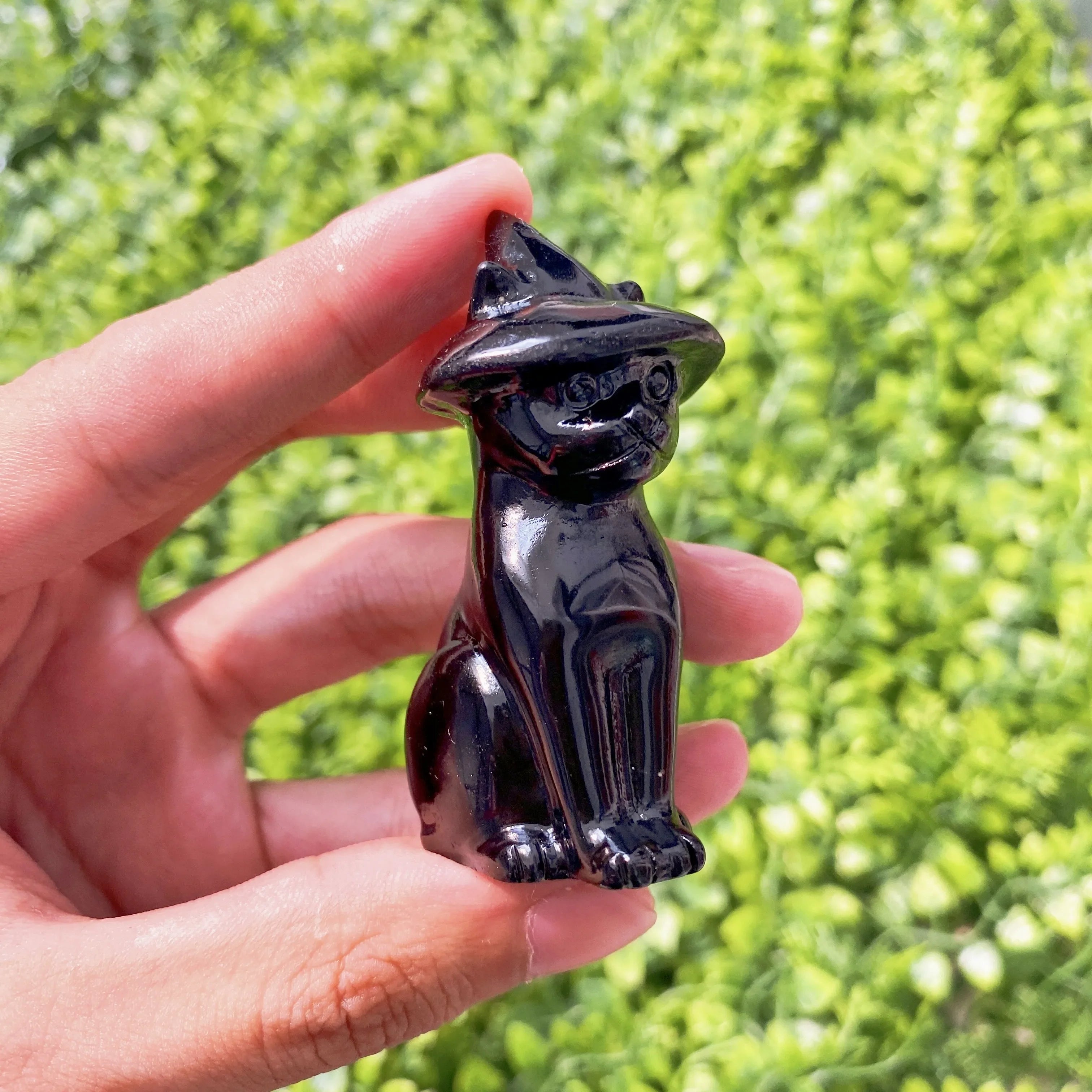 Obsidian Cat Witch Hat Statue - Witchy wonder