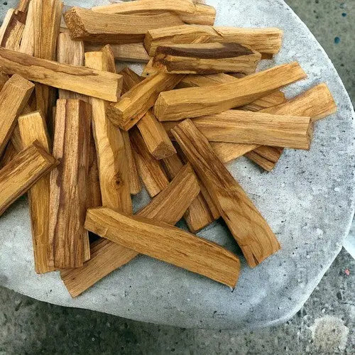 Palo Santo Sticks - Witchy wonder