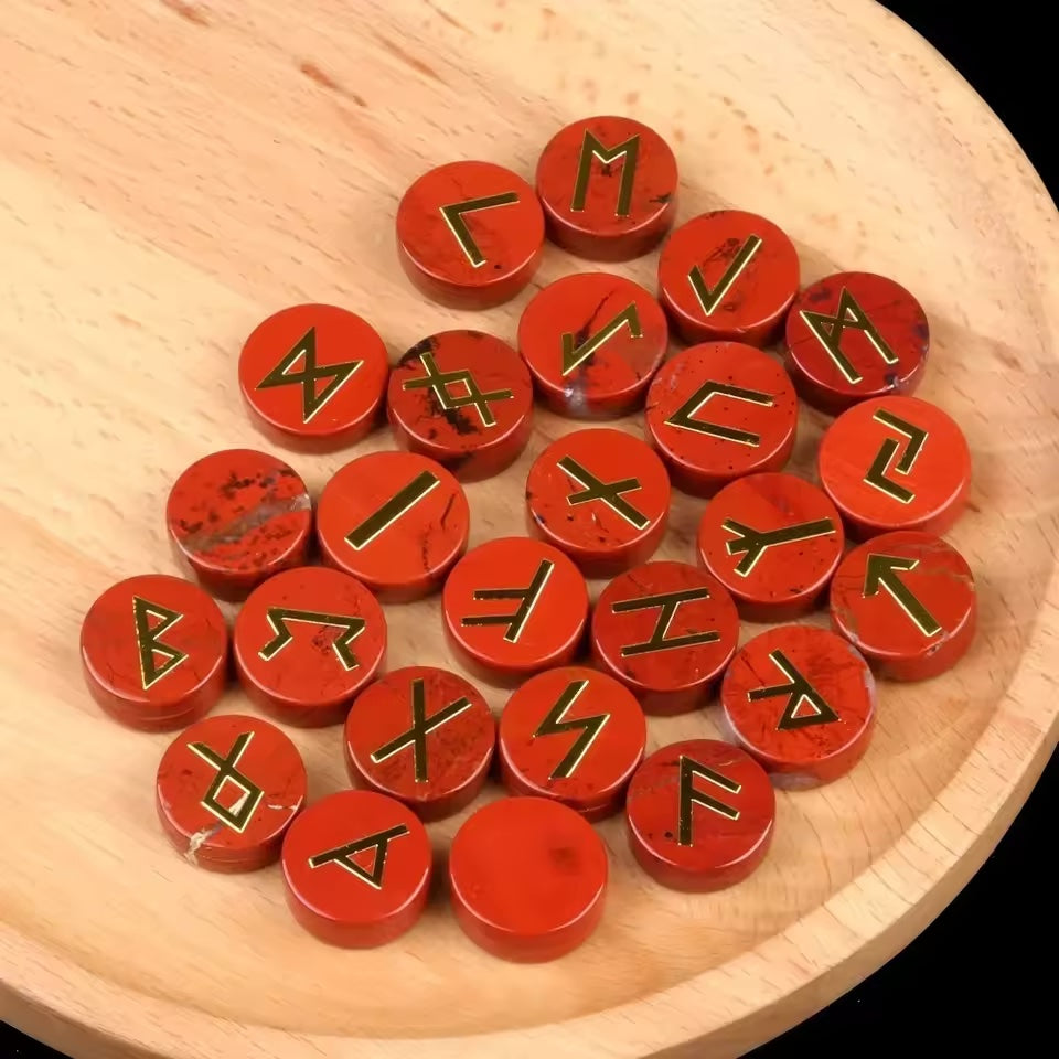 Round Crystal Runes - Witchy wonder
