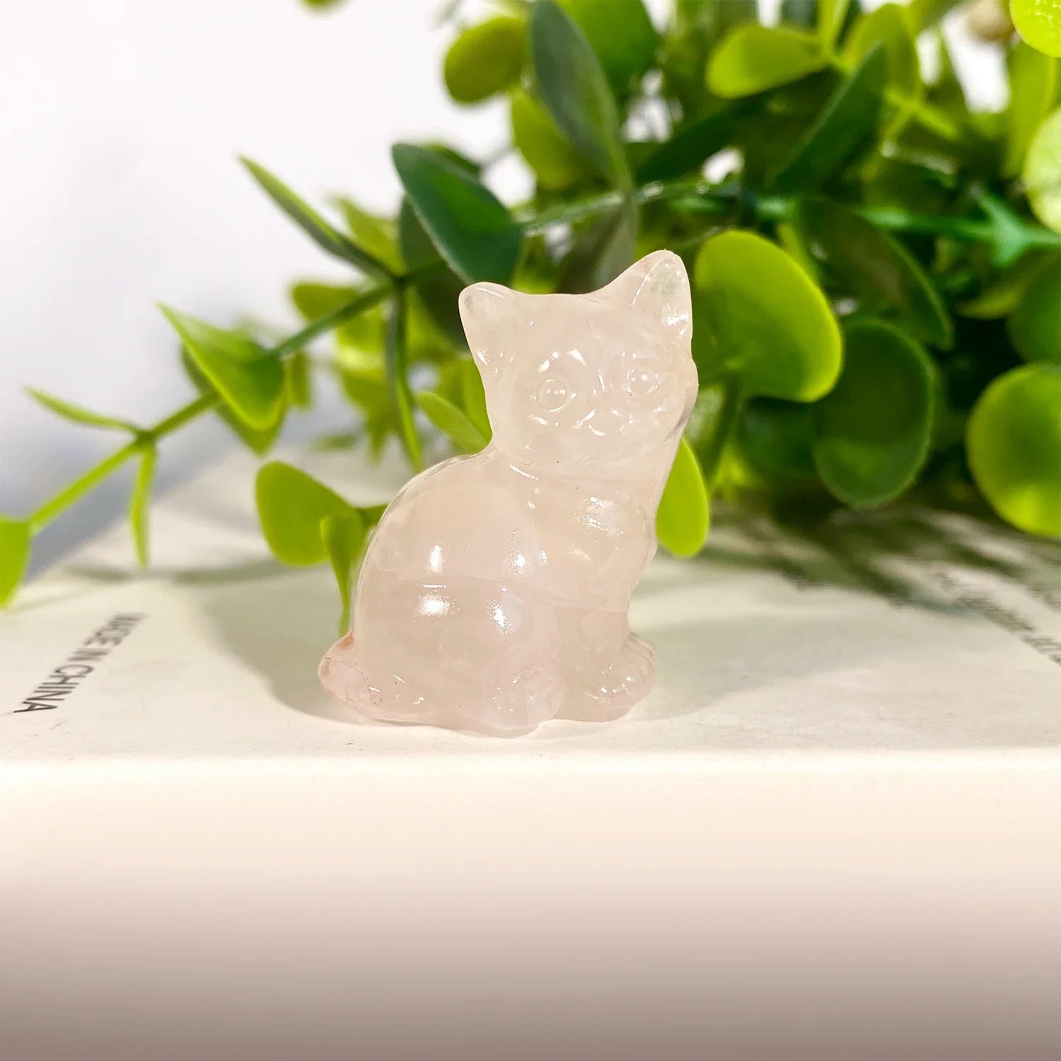 Crystal Cat Statue - Witchy wonder