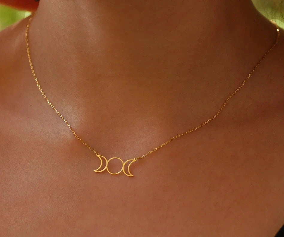 Triple Moon Goddess Necklace - Witchy wonder