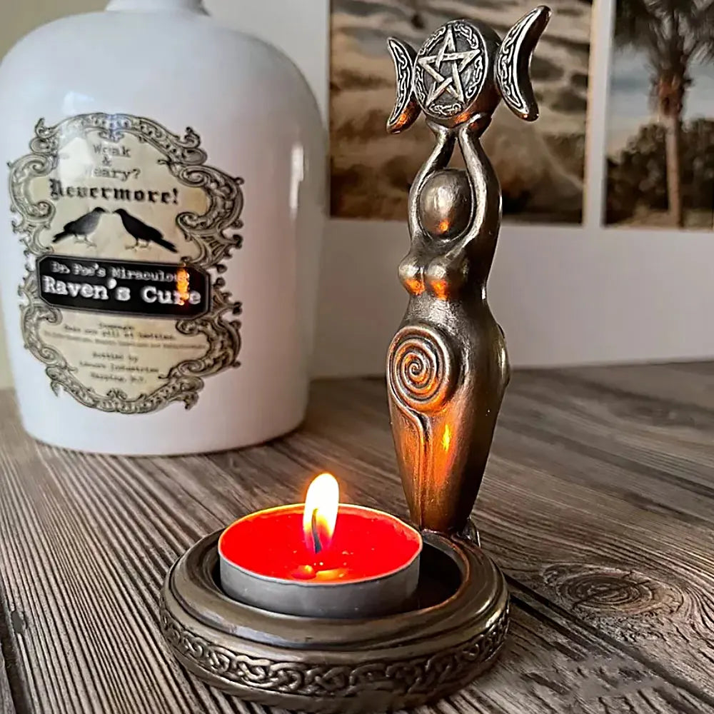 Goddess Triple Moon Candle Holder - Witchy wonder
