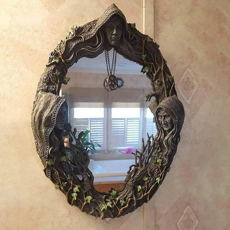 Triple Goddess Mirror - Witchy wonder